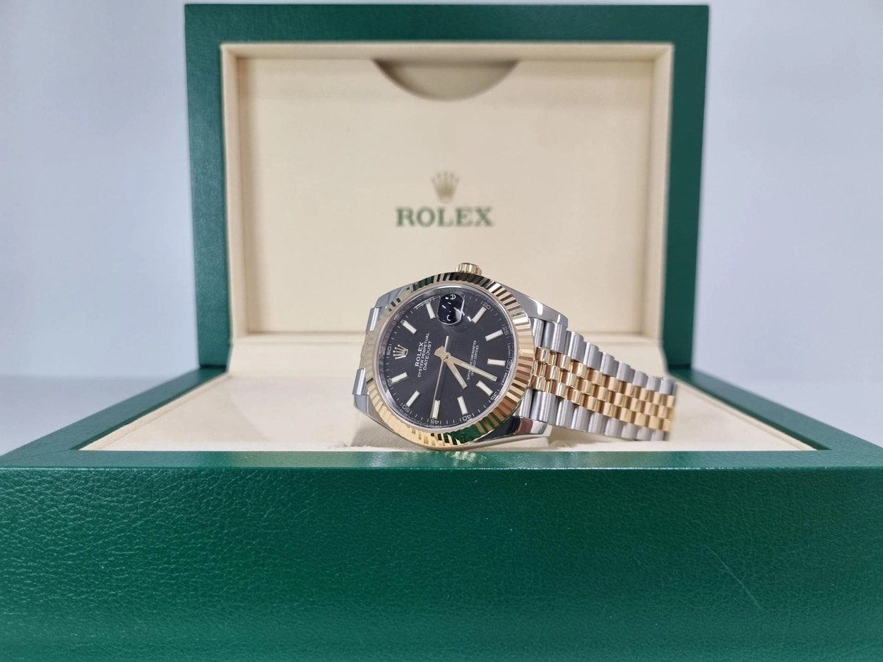 Rolex® Datejust 41 (41mm | 블랙 다이얼 | 바 인덱스 | 플루쥬빌)