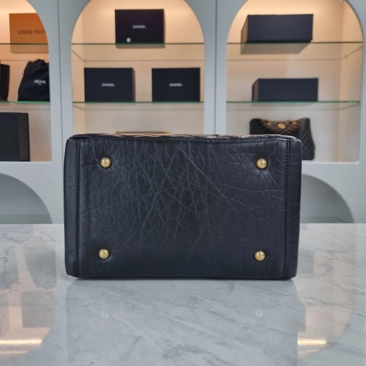 샤넬 | Top Handle Bowling Bag