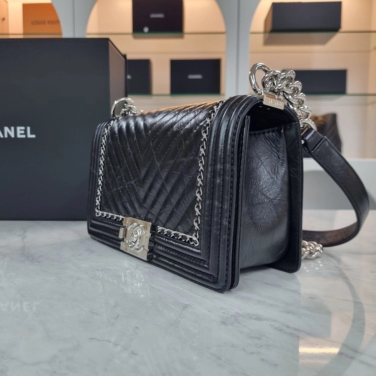 샤넬 | Boy Chanel Flap Bag