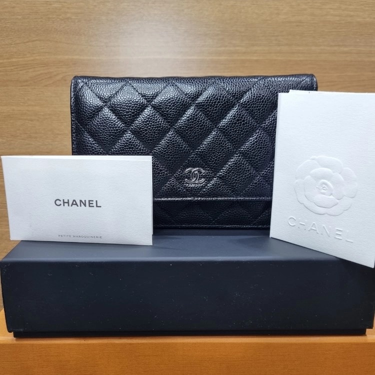 샤넬 | Classic WOC Caviar