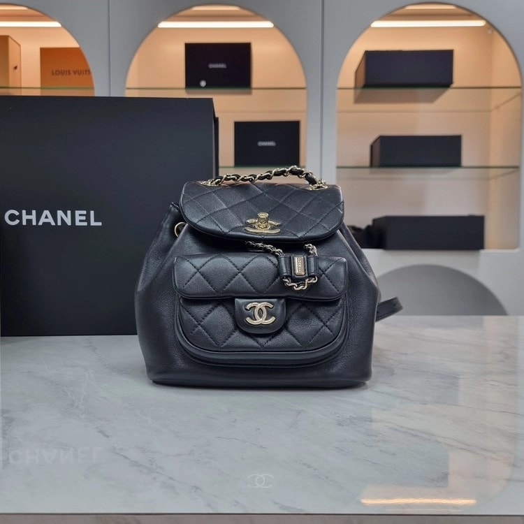 샤넬 | Duma One-Pocket Backpack