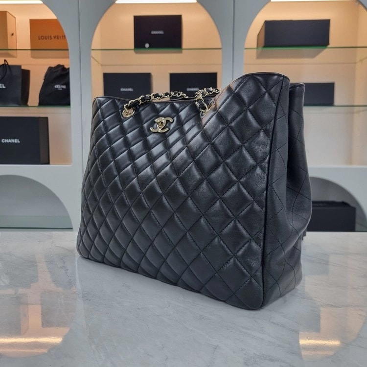 샤넬 | Large Shopper Bag