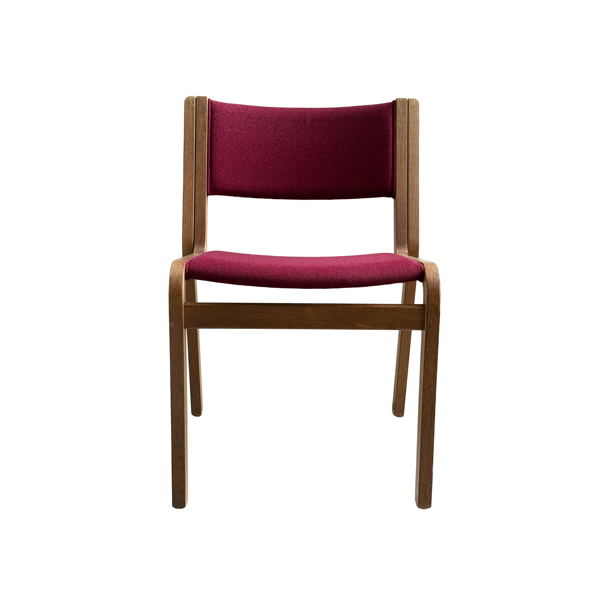 Magnus Olesen | Model 45 Stackable Chair