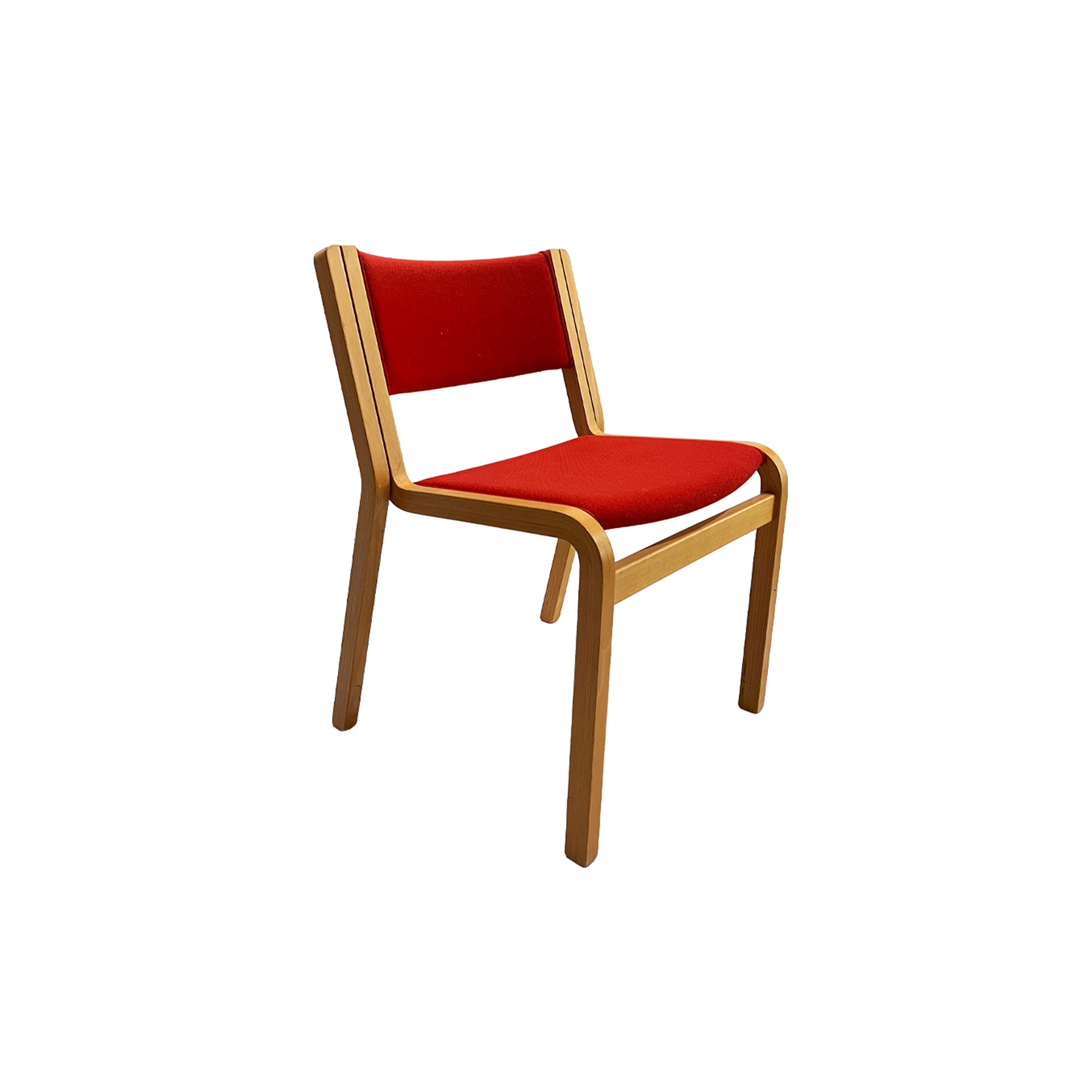 매그너스 올레센 Magnus Olesen | Model 45 Stackable Chair