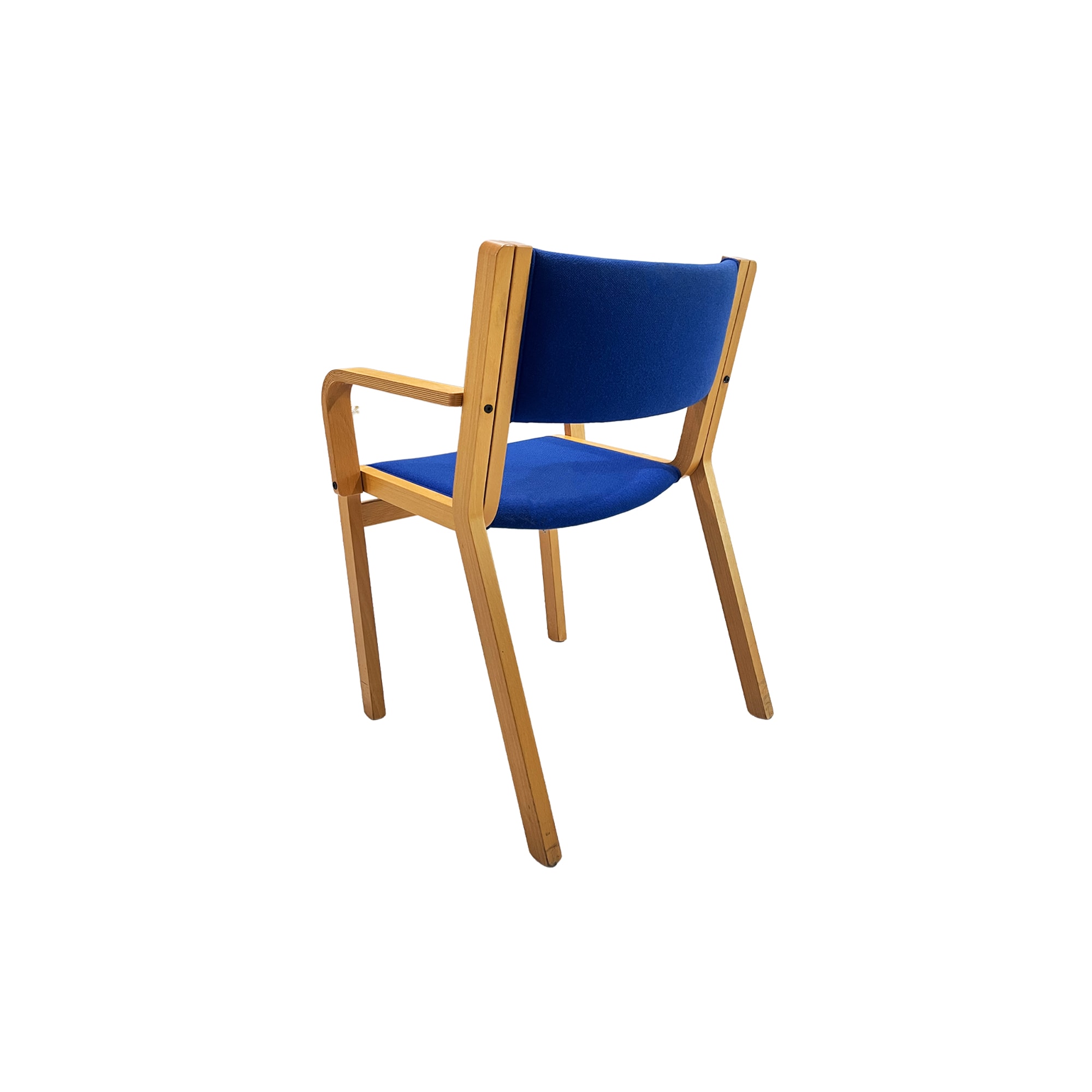 매그너스 올레센 Magnus Olesen | Model 45 Arm Chair