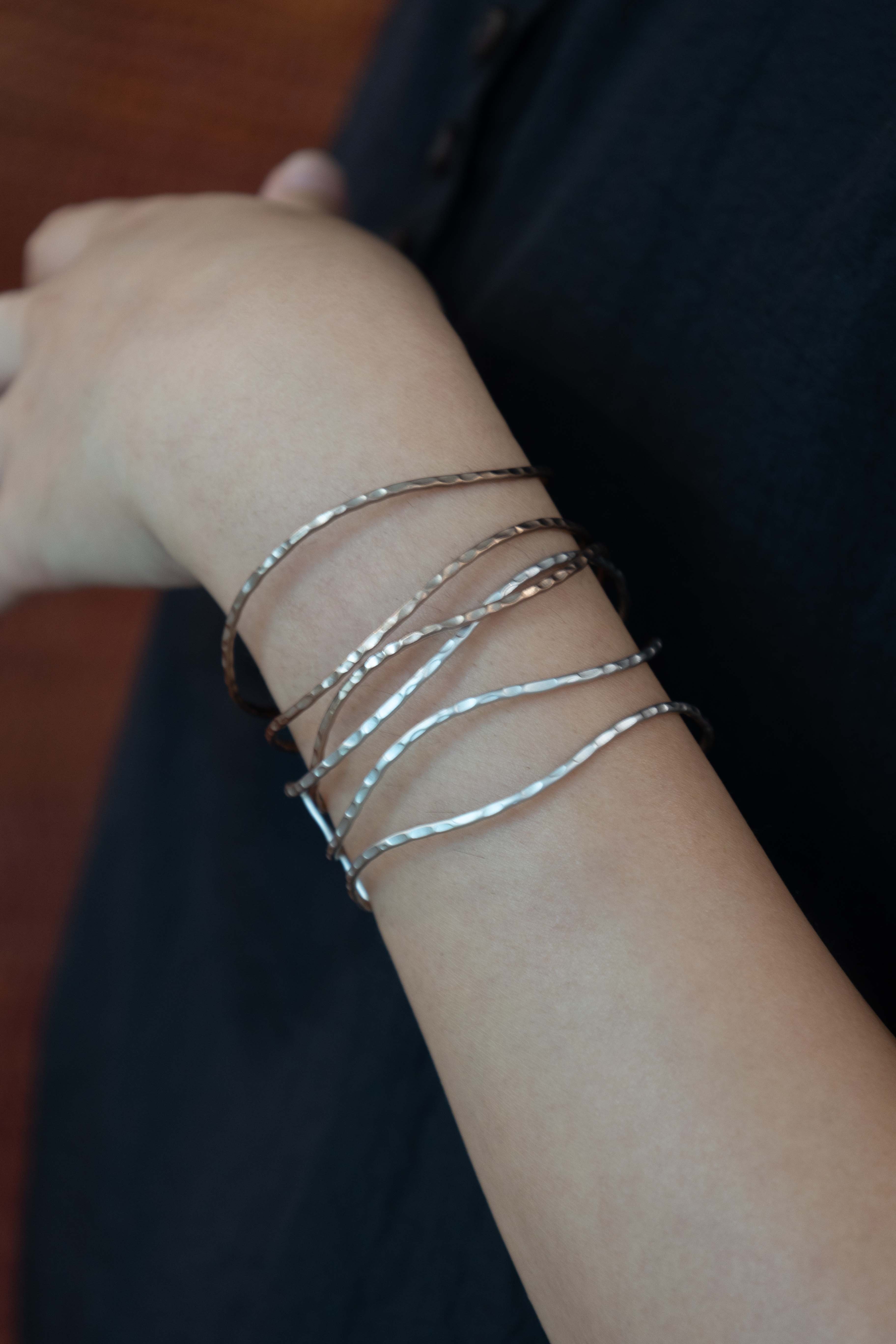 slim hammered Bangle