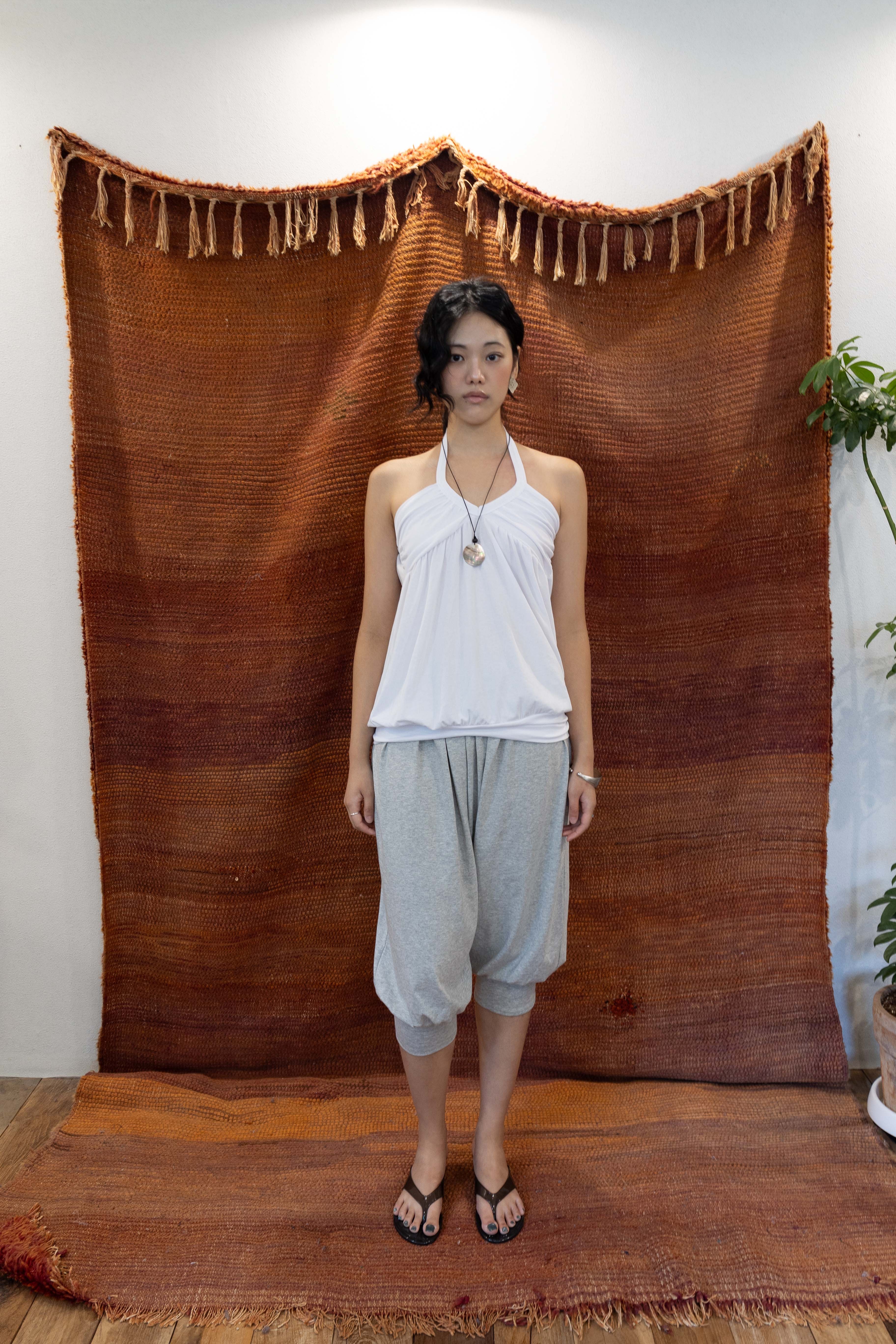 halterneck sleeveless Top