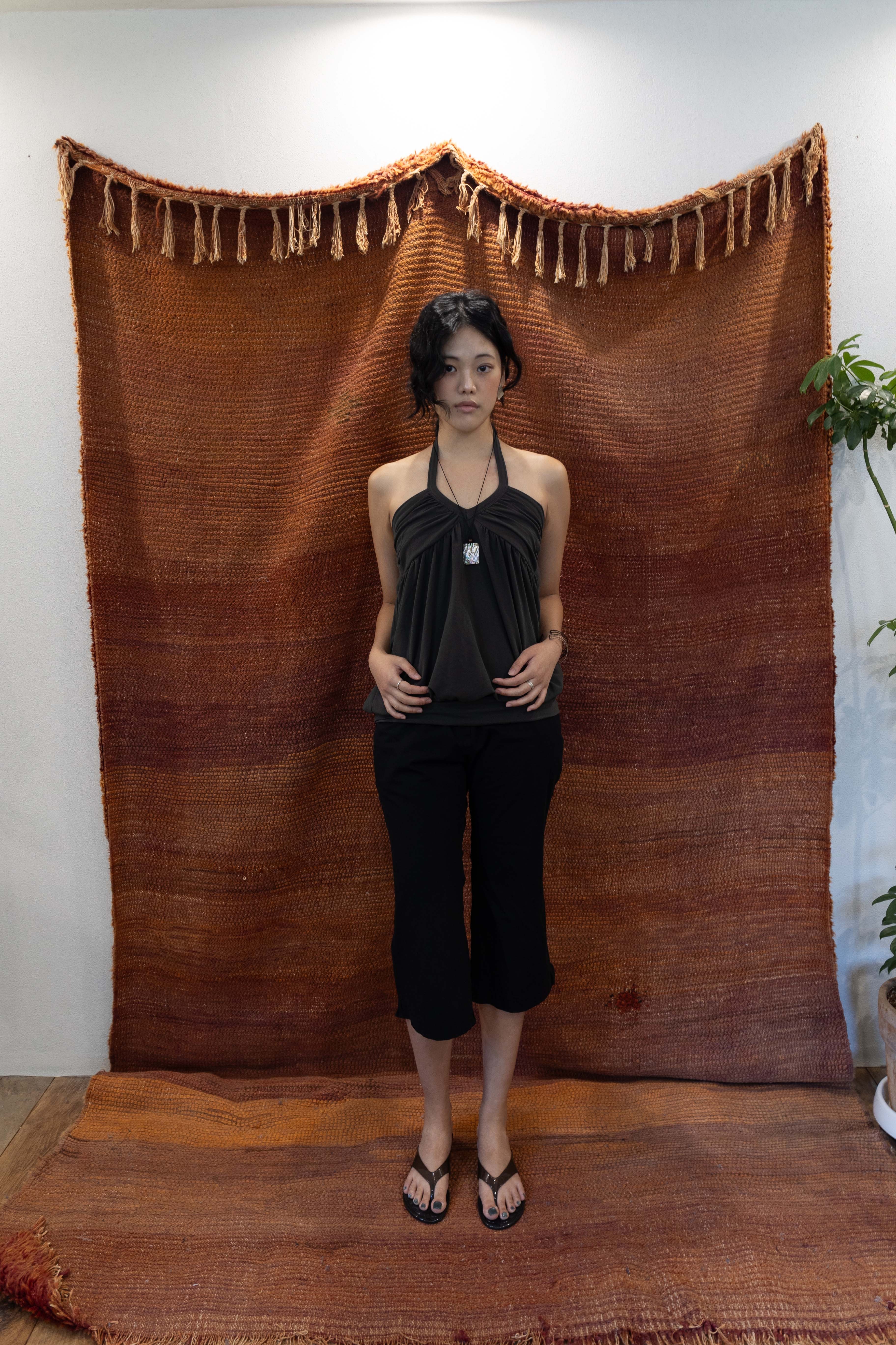 halterneck sleeveless Top