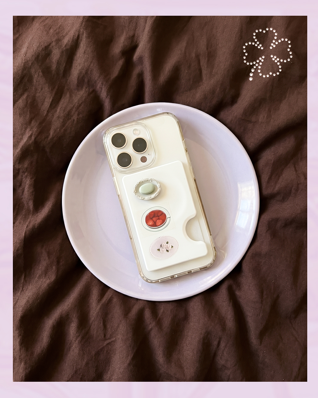 real cake magsafe card pocket