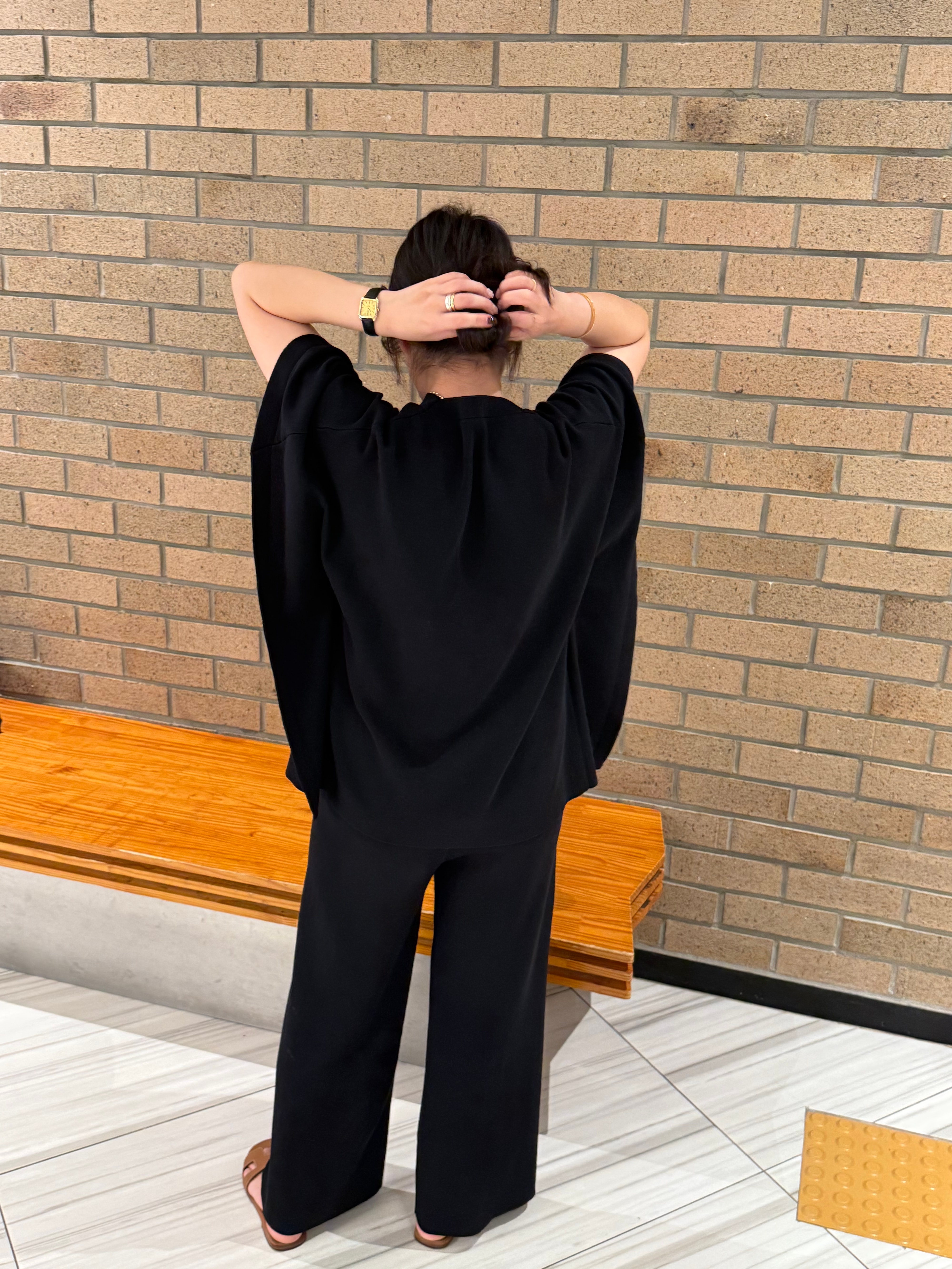 Cape knit set-up
