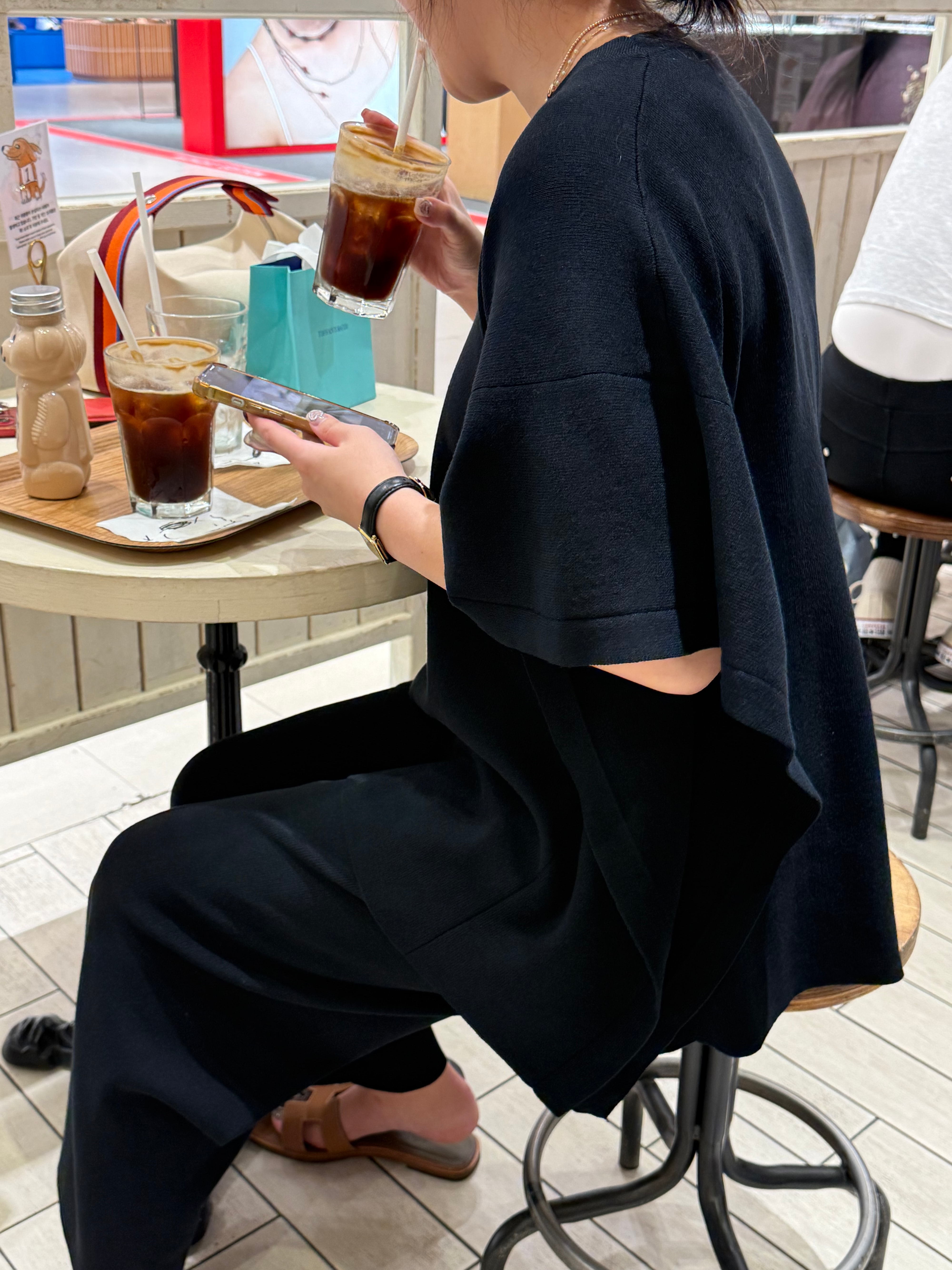 Cape knit set-up