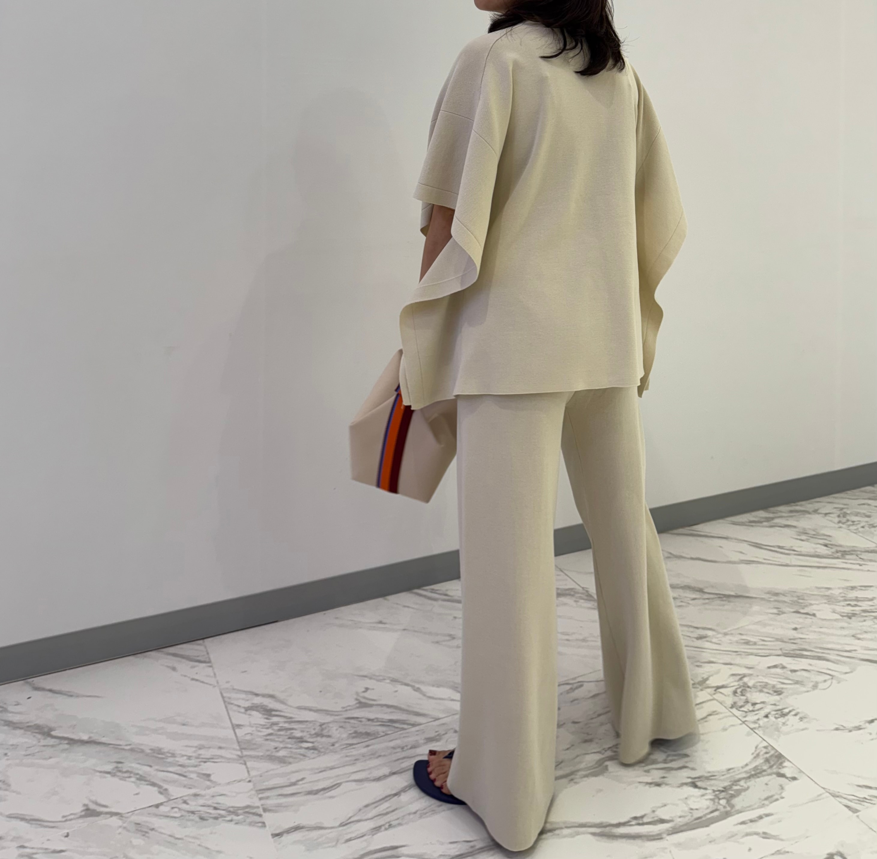 Cape knit set-up