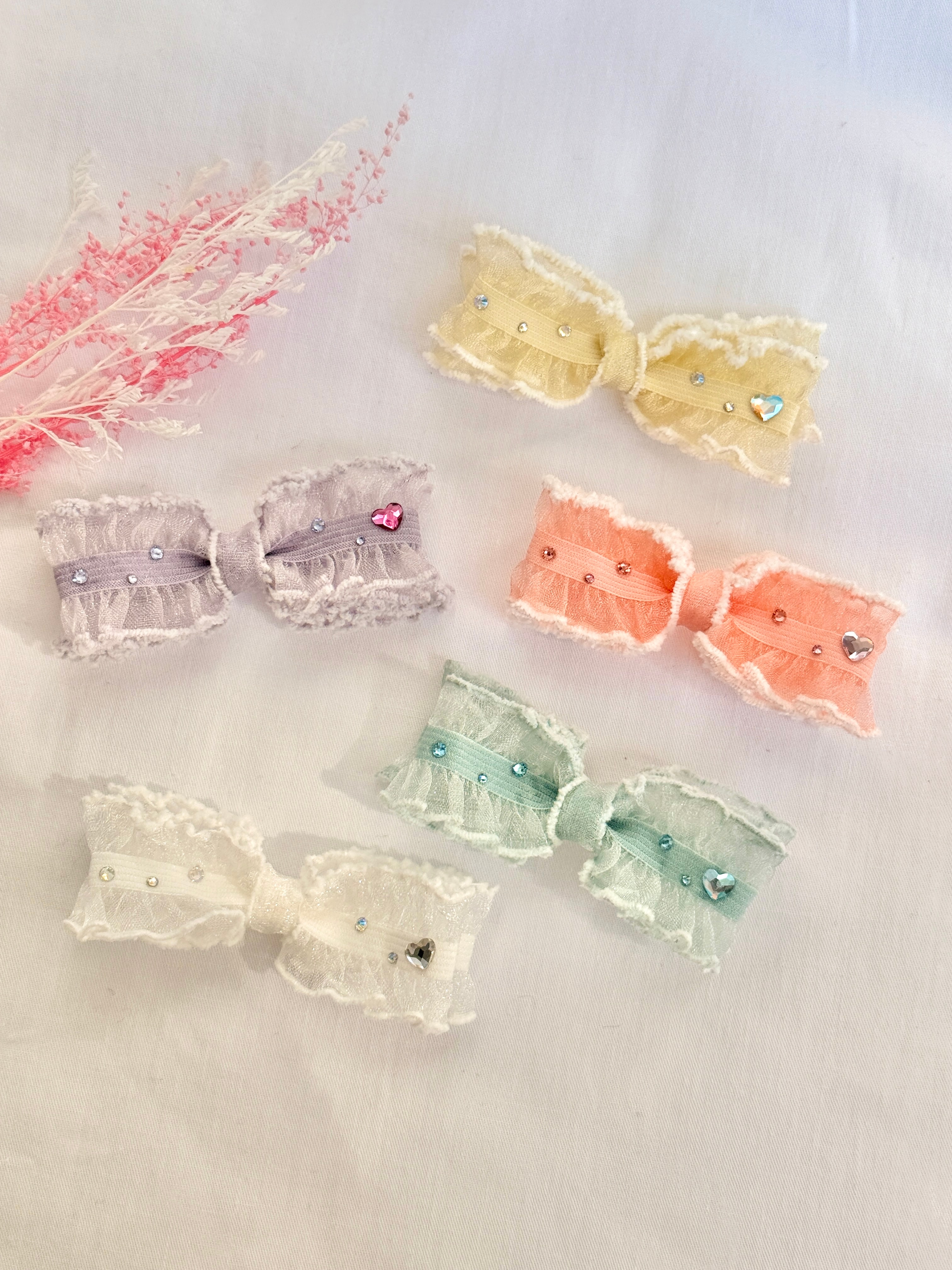 Pom Pom Ribbon Pin