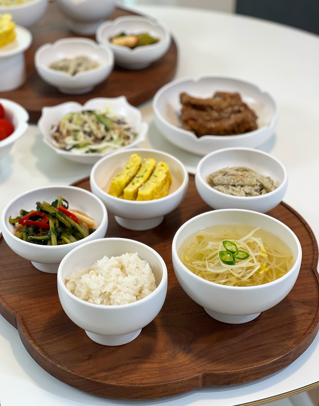 백자 높은굽 반상기 세트 (두가지 타입)