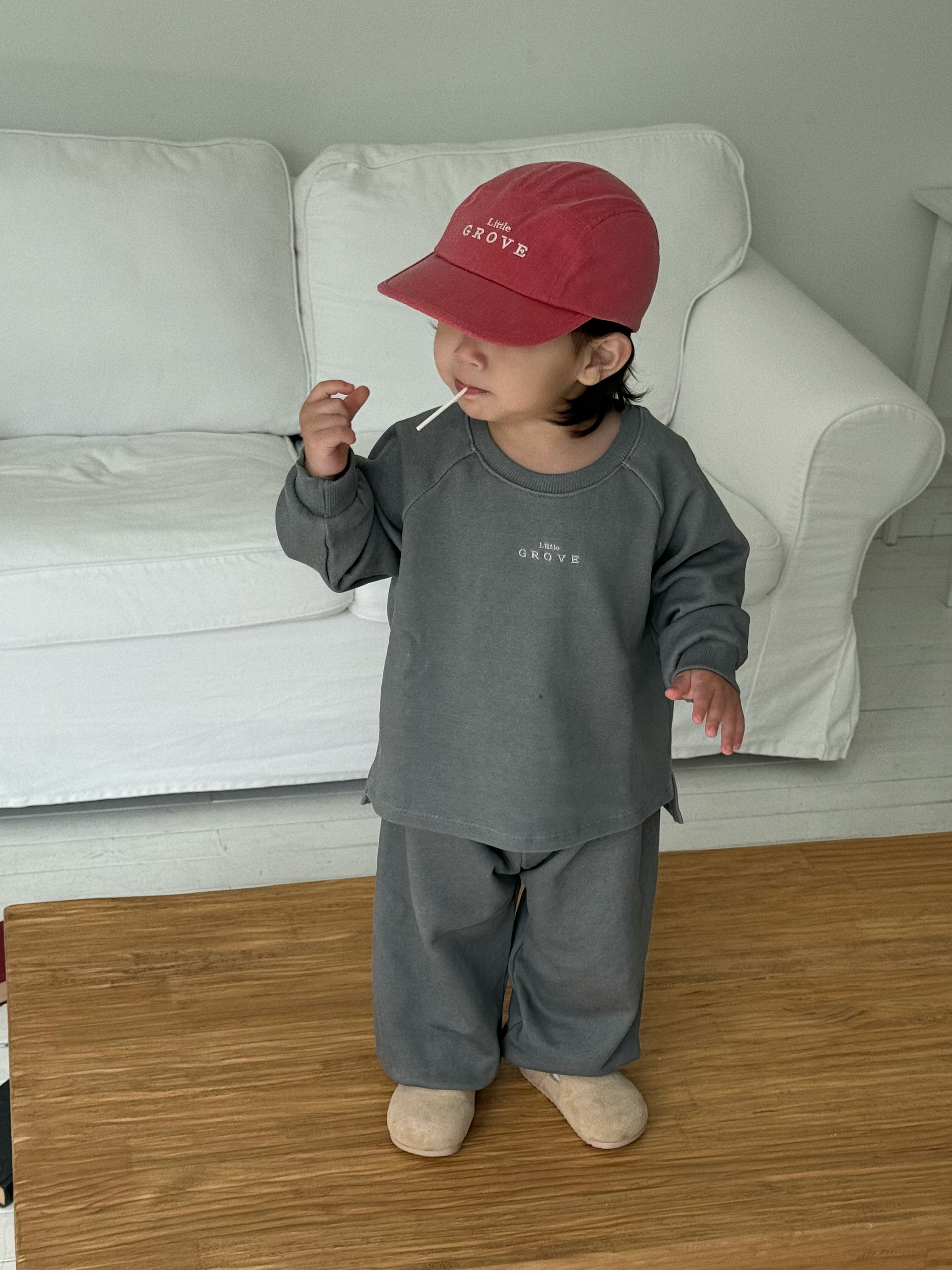 Mellow Faded Sweatshirt - Grey