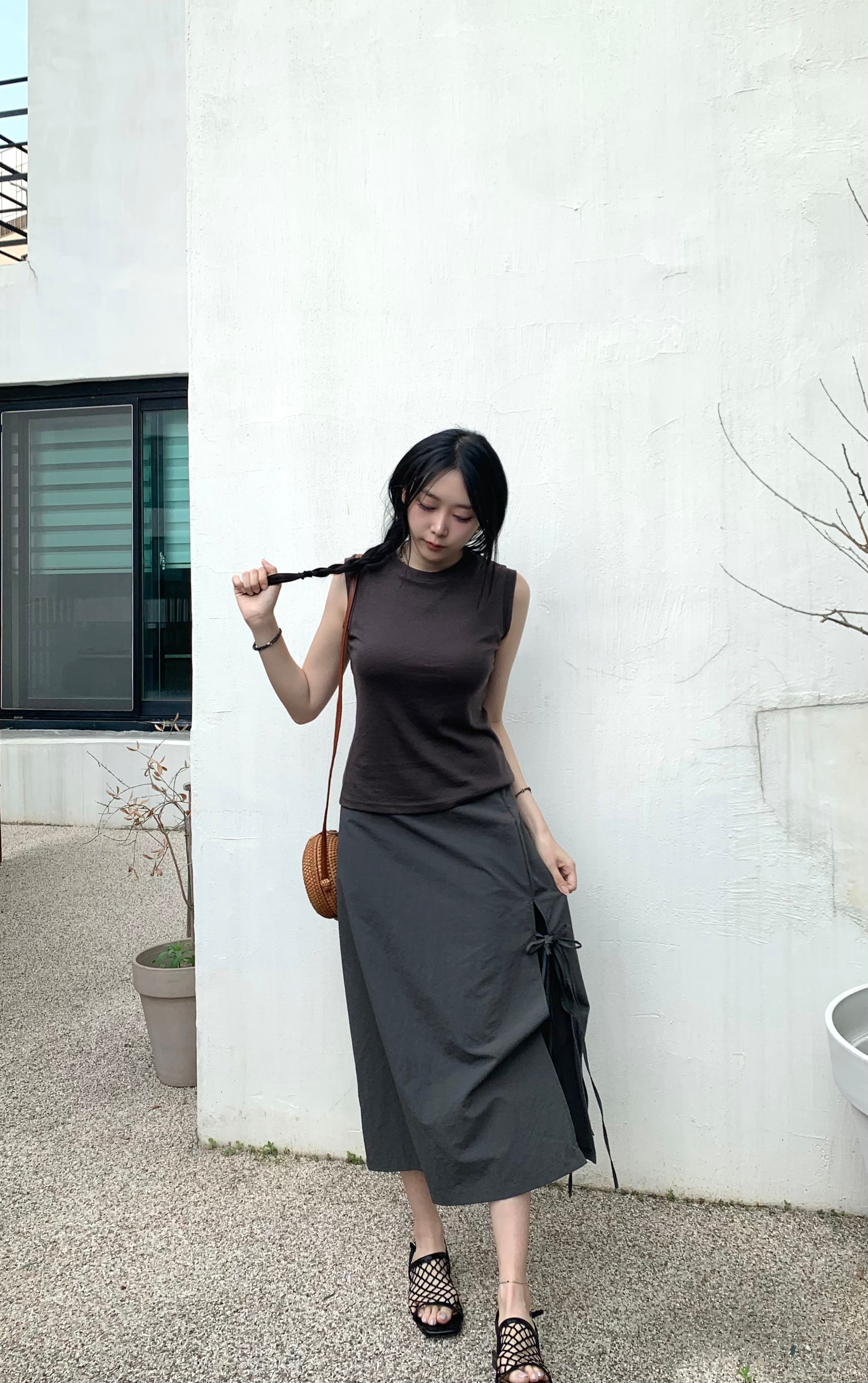 로잉 먹색 스커트