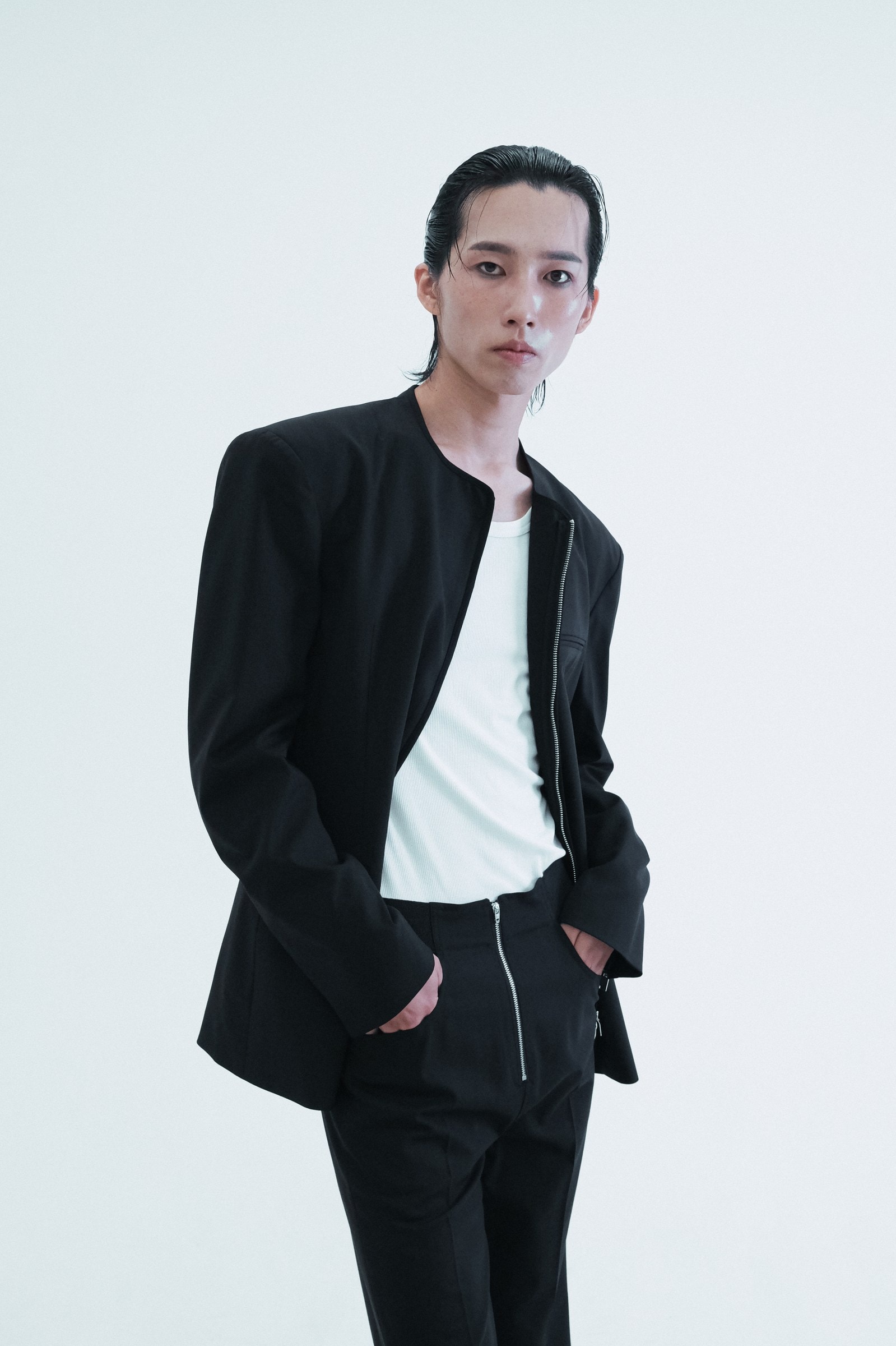 Worsted Slim-Waist Zip-Up Jacket