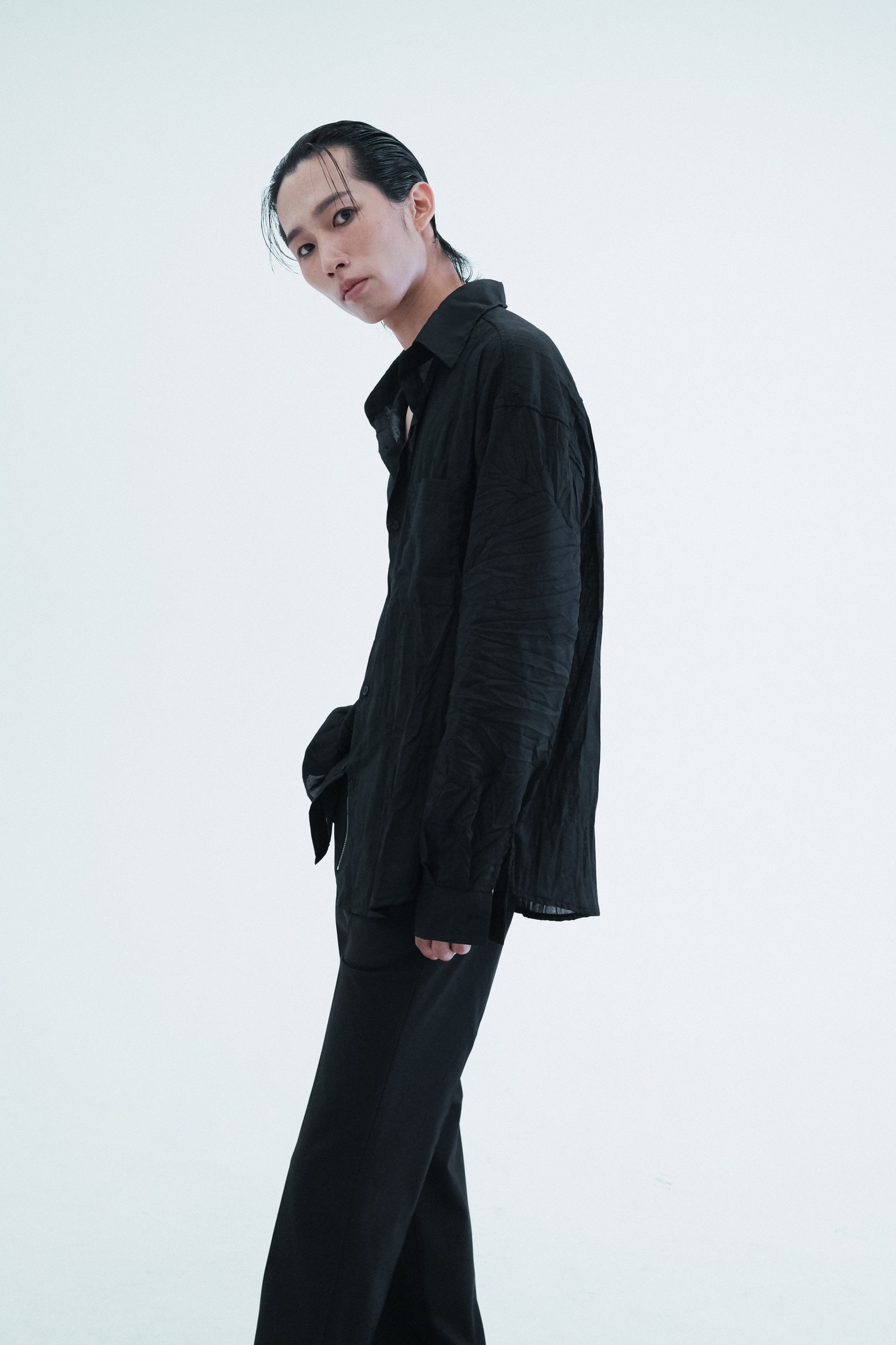 Black Oversized Wrinkle Shirt