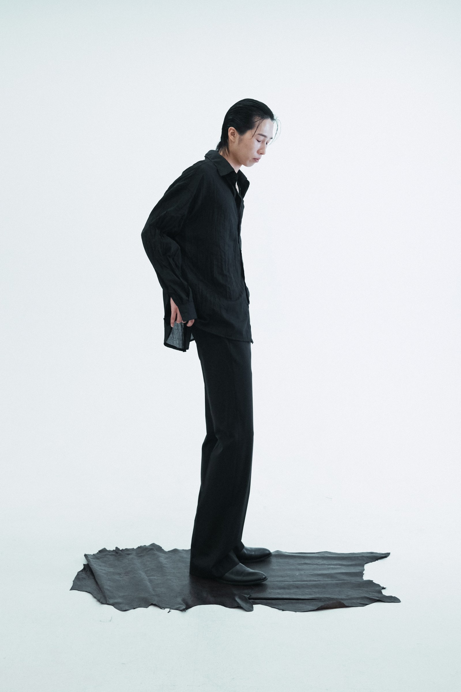 Black Oversized Wrinkle Shirt