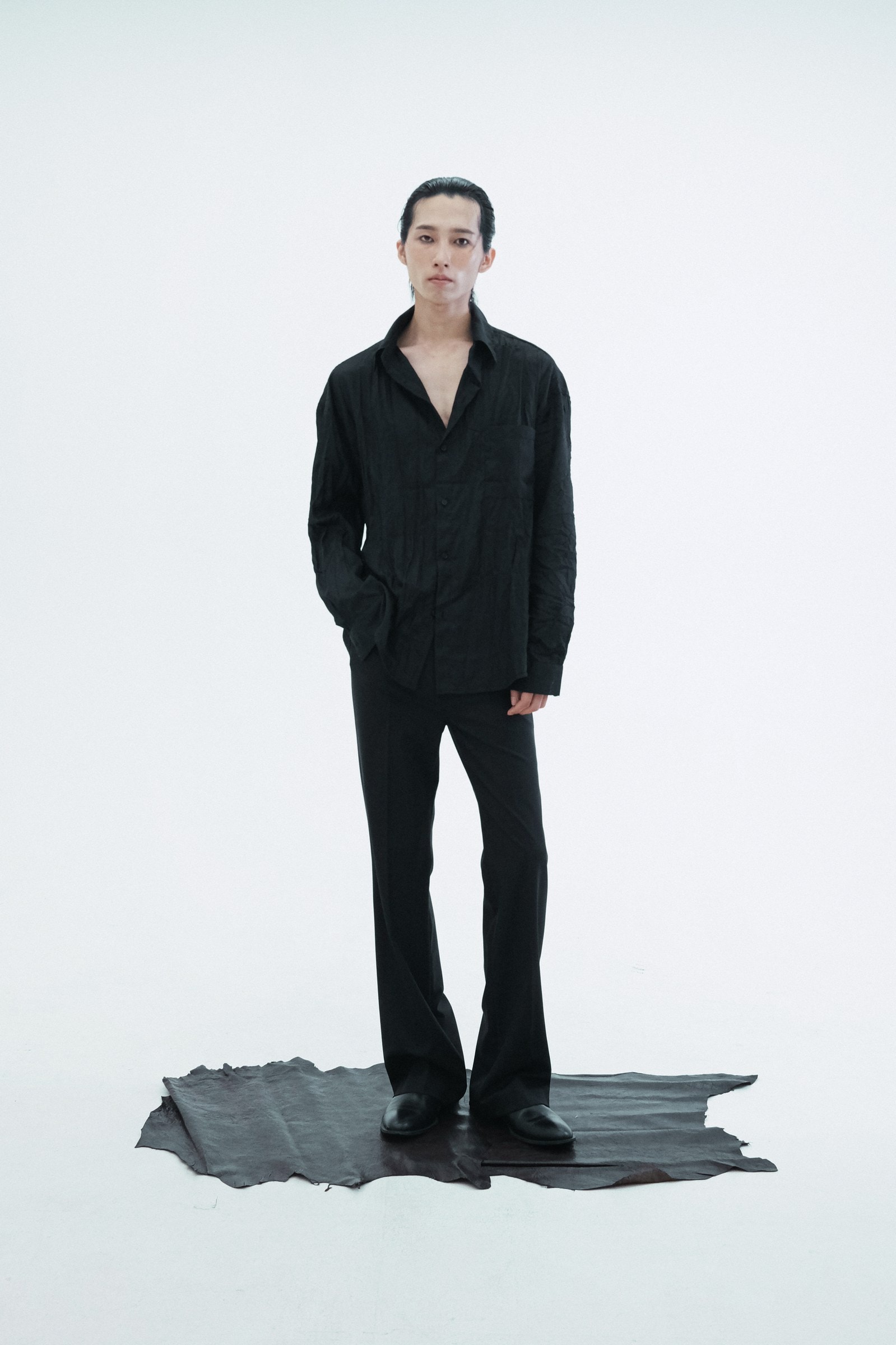 Black Oversized Wrinkle Shirt