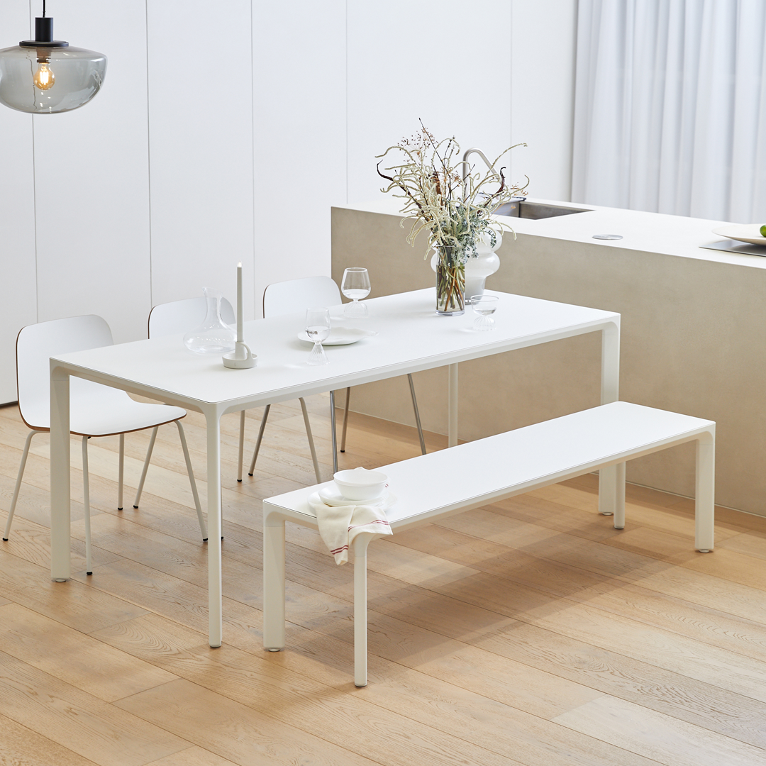 EDGE Fenix Table (1800x800)