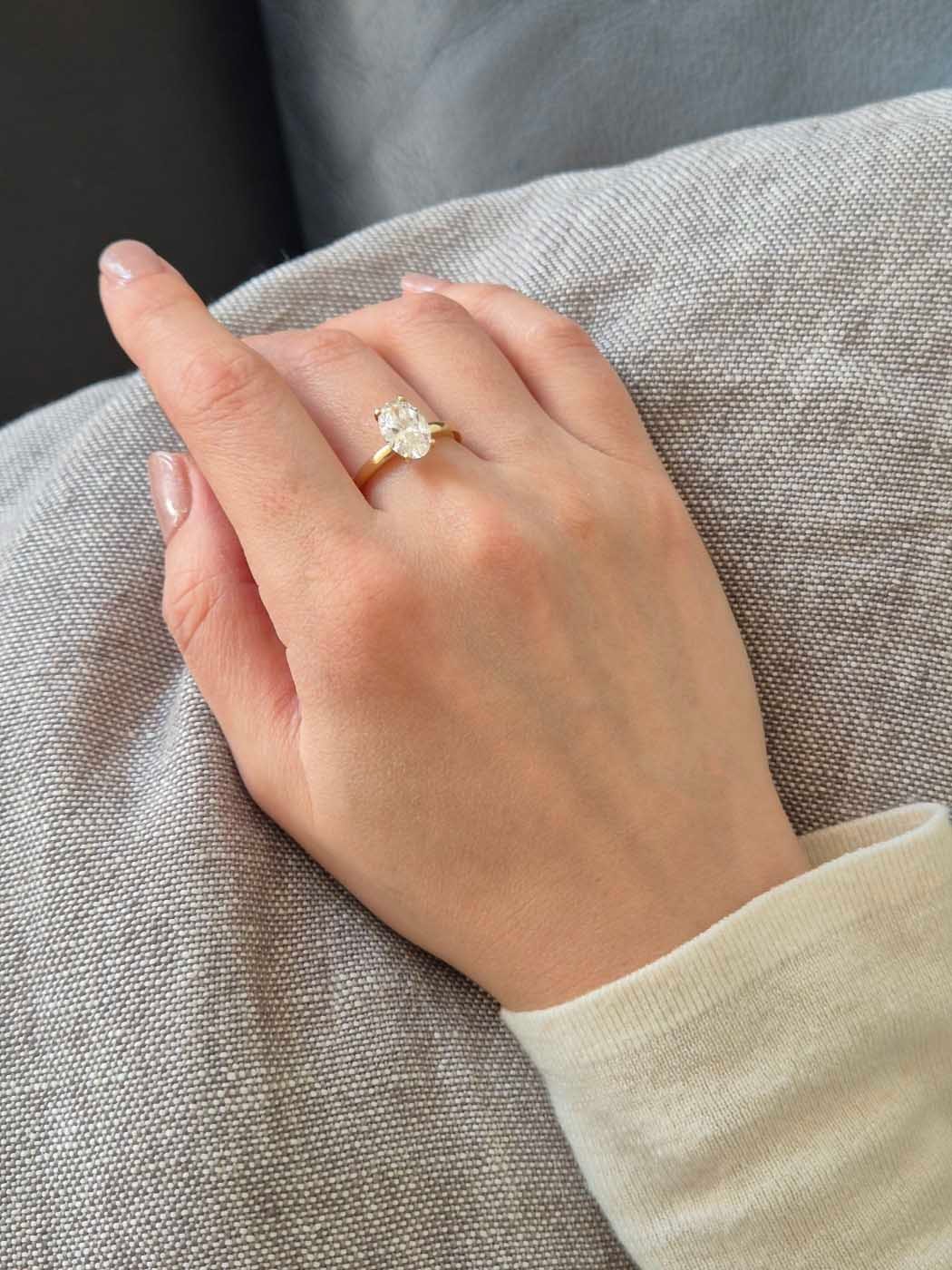 18K, 2캐럿 오벌반지
