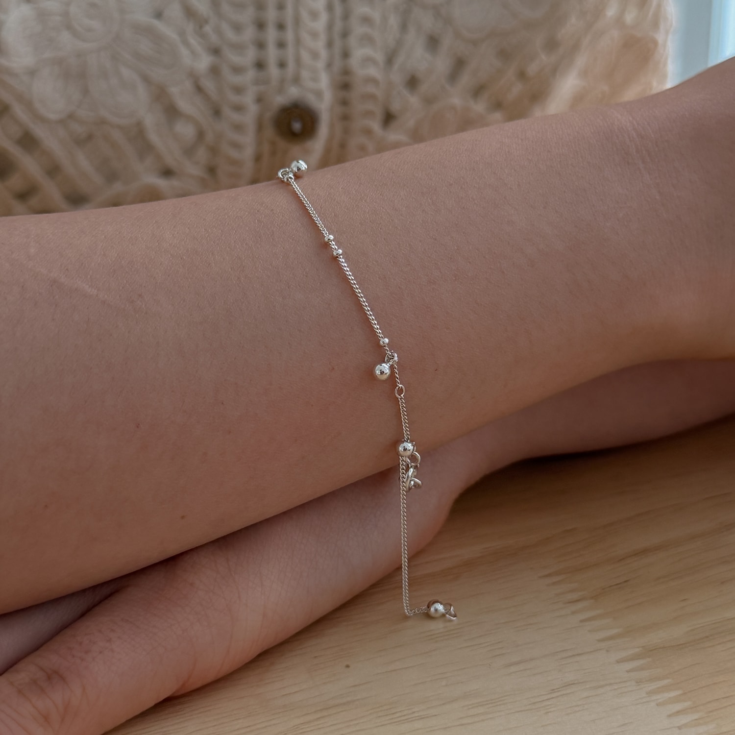 Dangle Ball Bracelet_mvb27