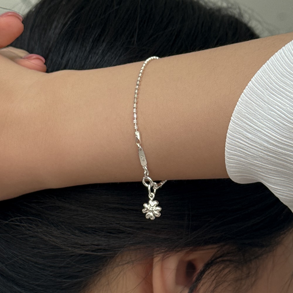 petit clover bracelet_mvb23
