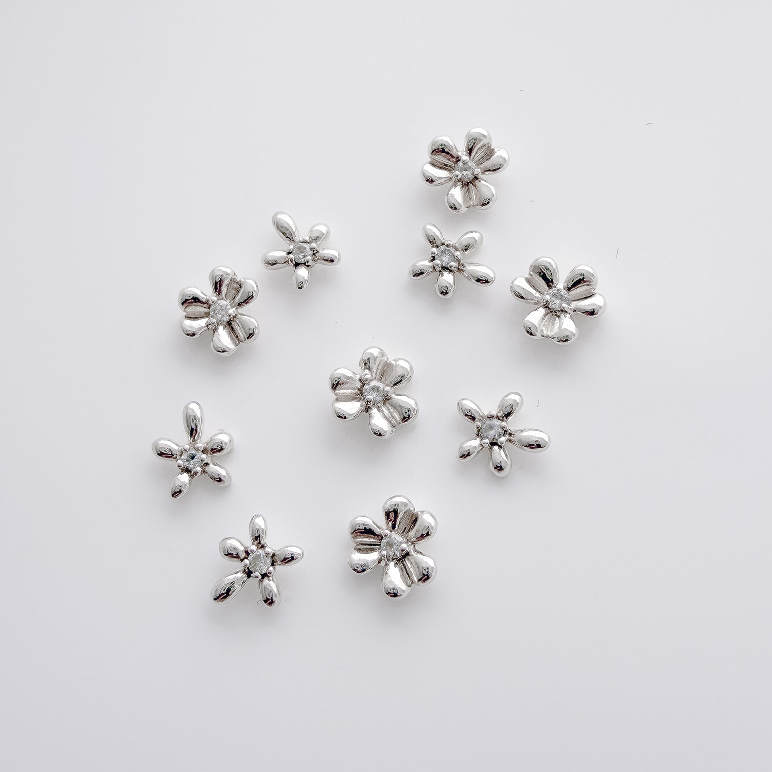 Petal Earring/piercing_mve38