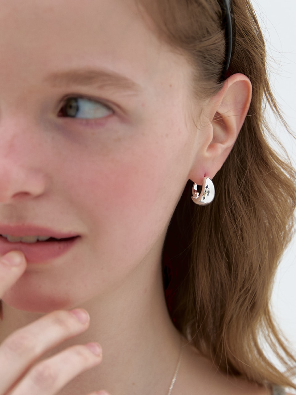 [ver.2] Bold Curve Clip Earring