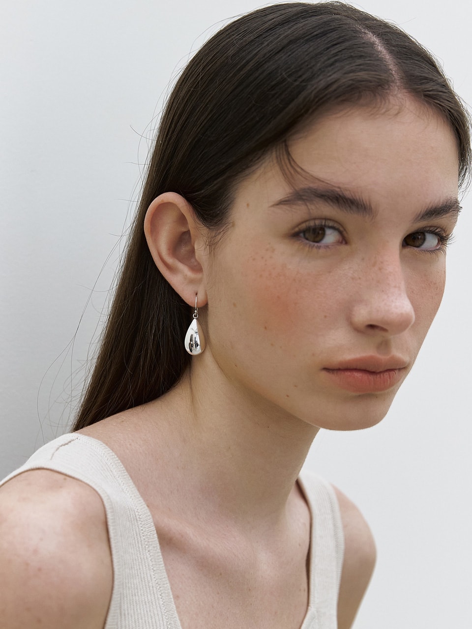 Grand Drop Hook Earring