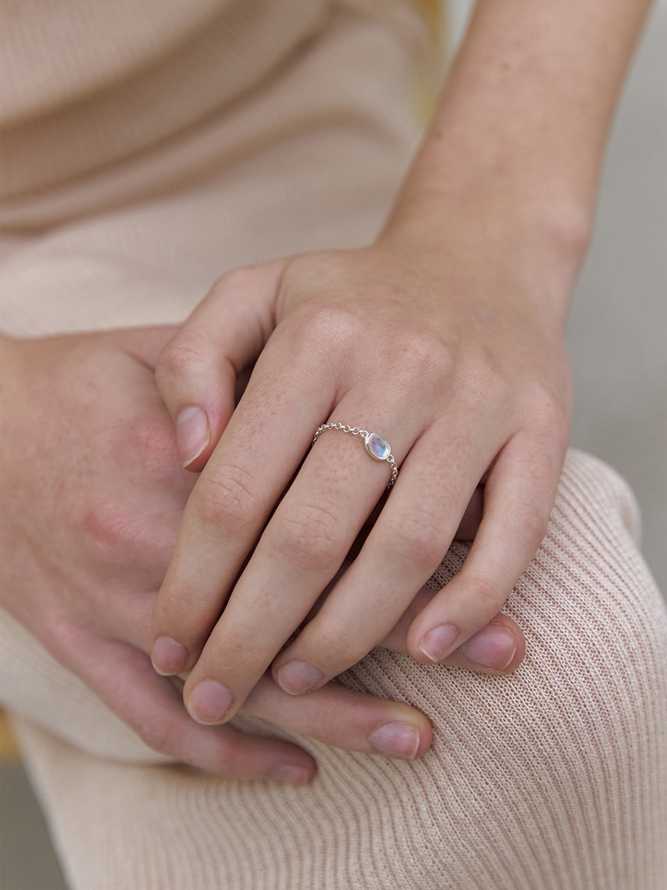 Glass Chain Ring