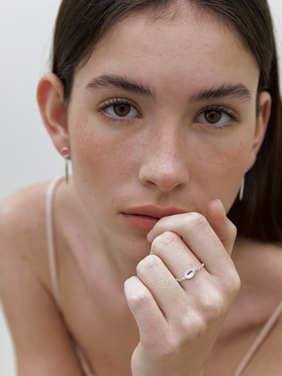 Glass Chain Ring