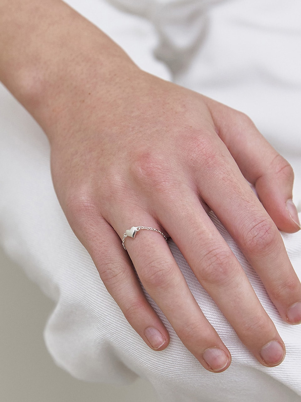 Heart Chain Ring