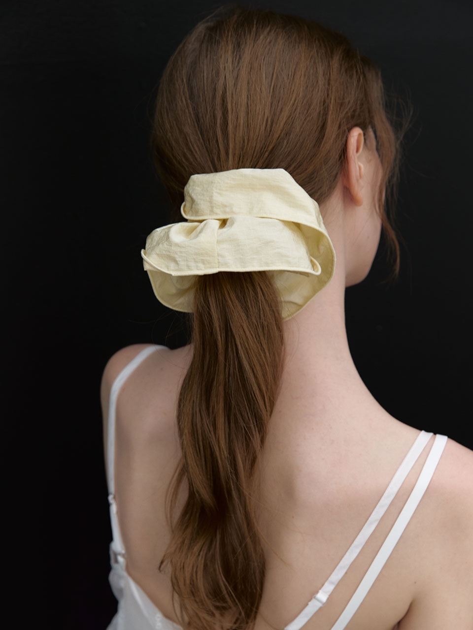 Crisp Volume Scrunchie (butter yellow)