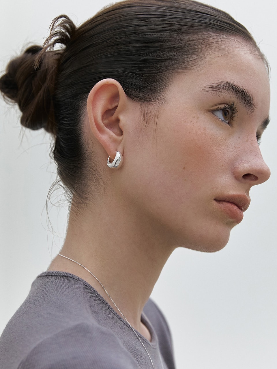Bold Curve Clip Earring