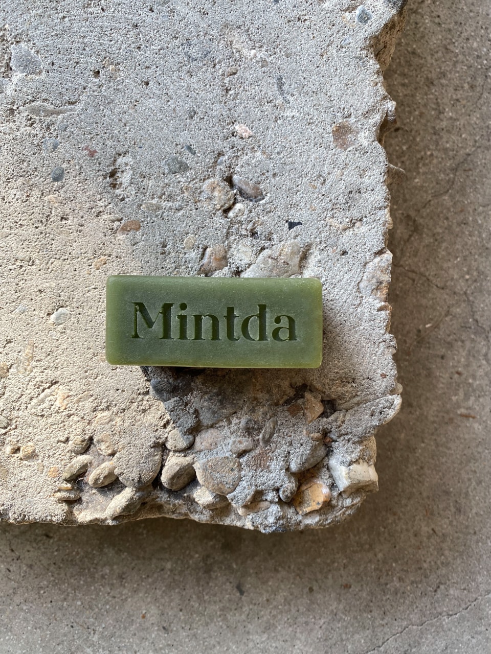 네롤리 + 스피루리나 비누 (윤기+항산화) Neroli + Spirulina Soap