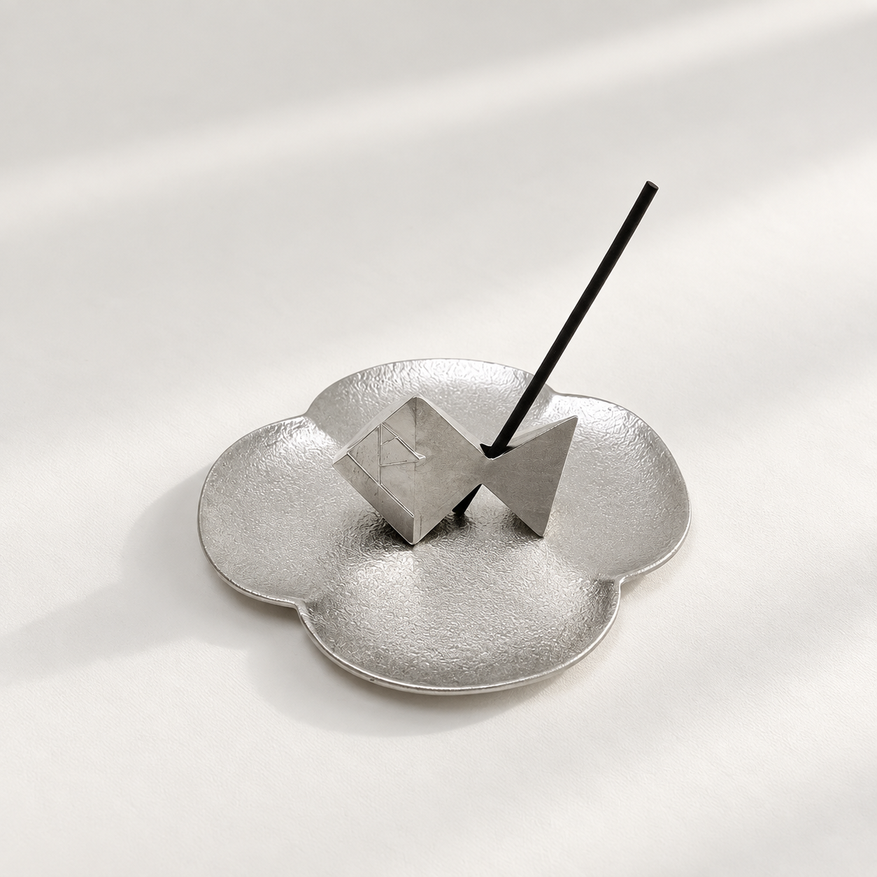 민트다 금붕어 인센스 홀더 Goldfish Incense Holder