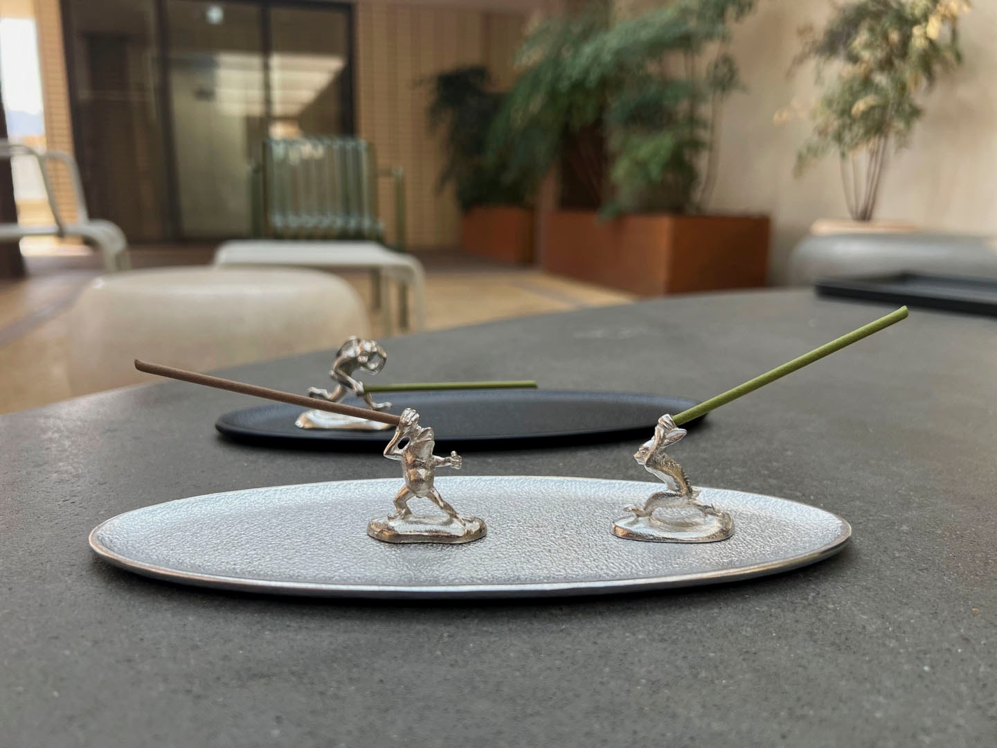 스미타니 오벌 인센스 트레이 실버 Sumitani Oval Incense Tray Silver