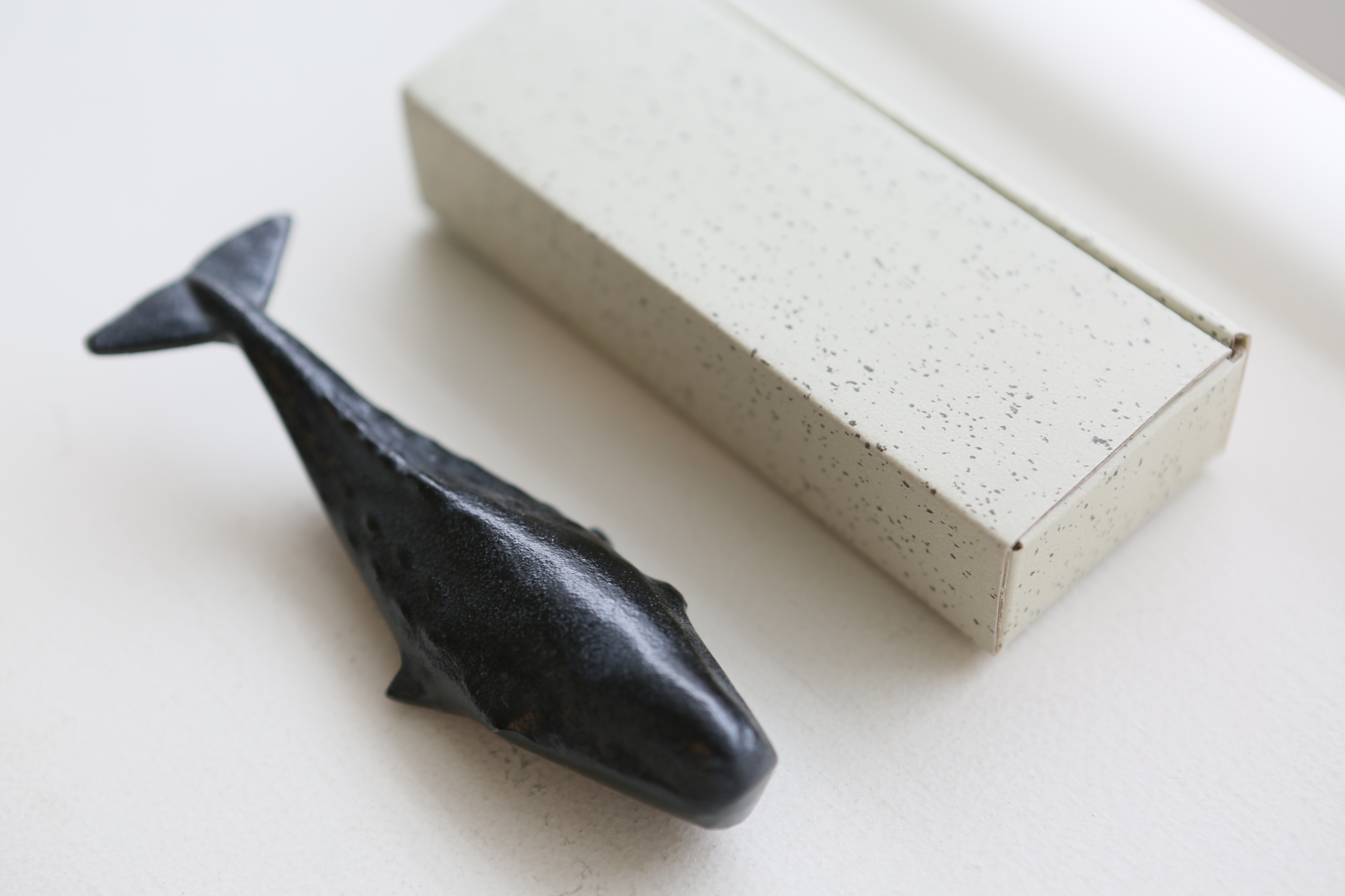 스미타니 문진 고래 Sumitani Paperweight - Whale