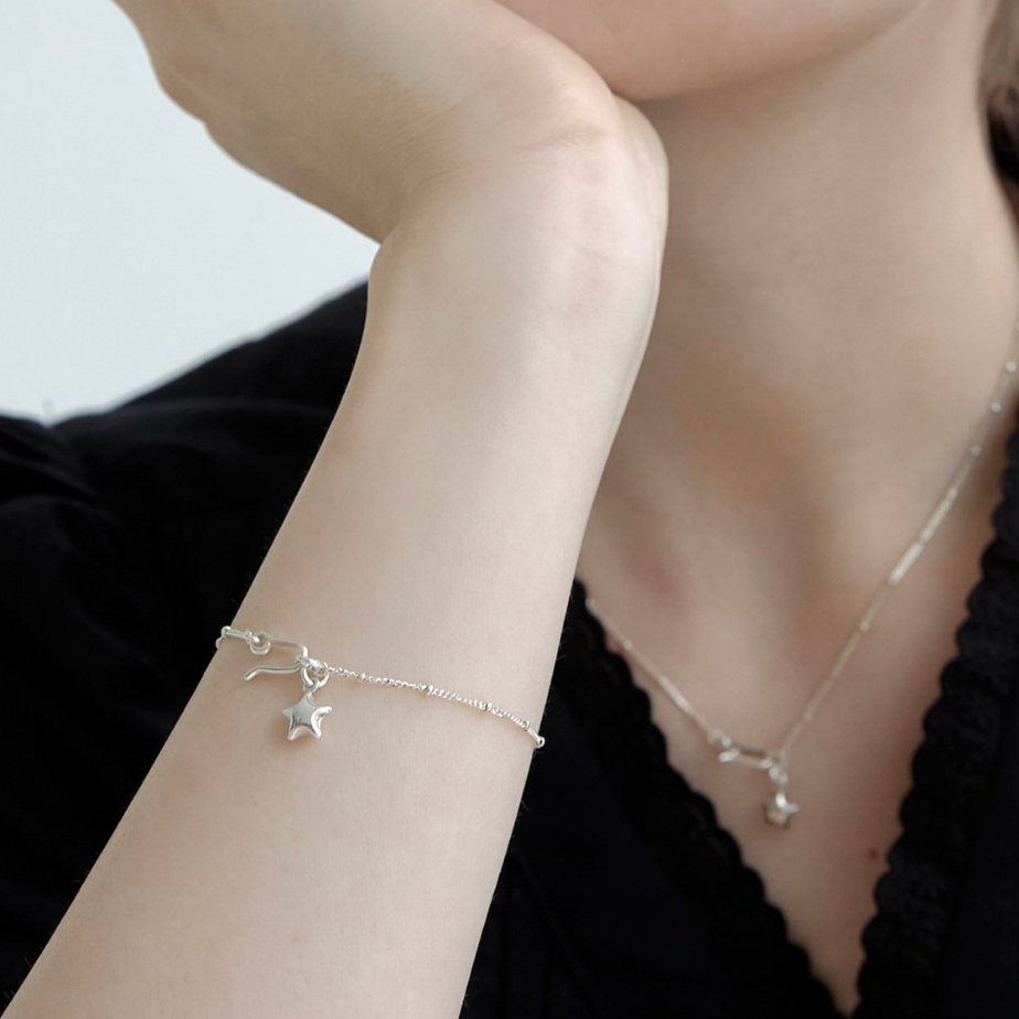 Star hook bracelet (2color)