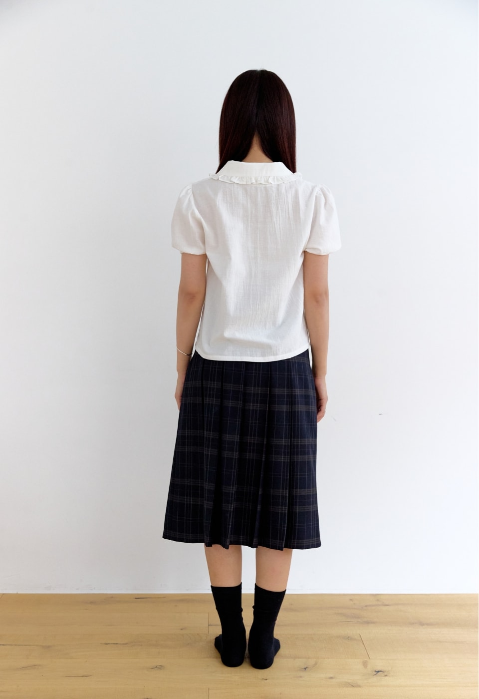 Frill puff blouse