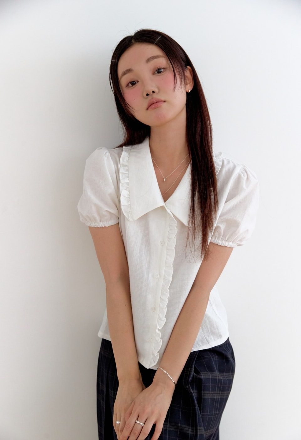 Frill puff blouse