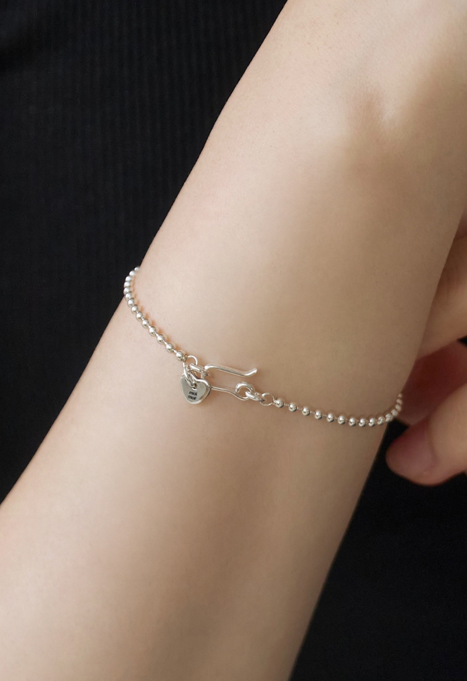 Mini ball bracelet
