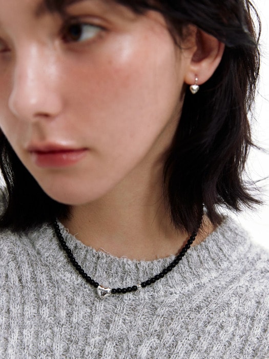 Love black necklace