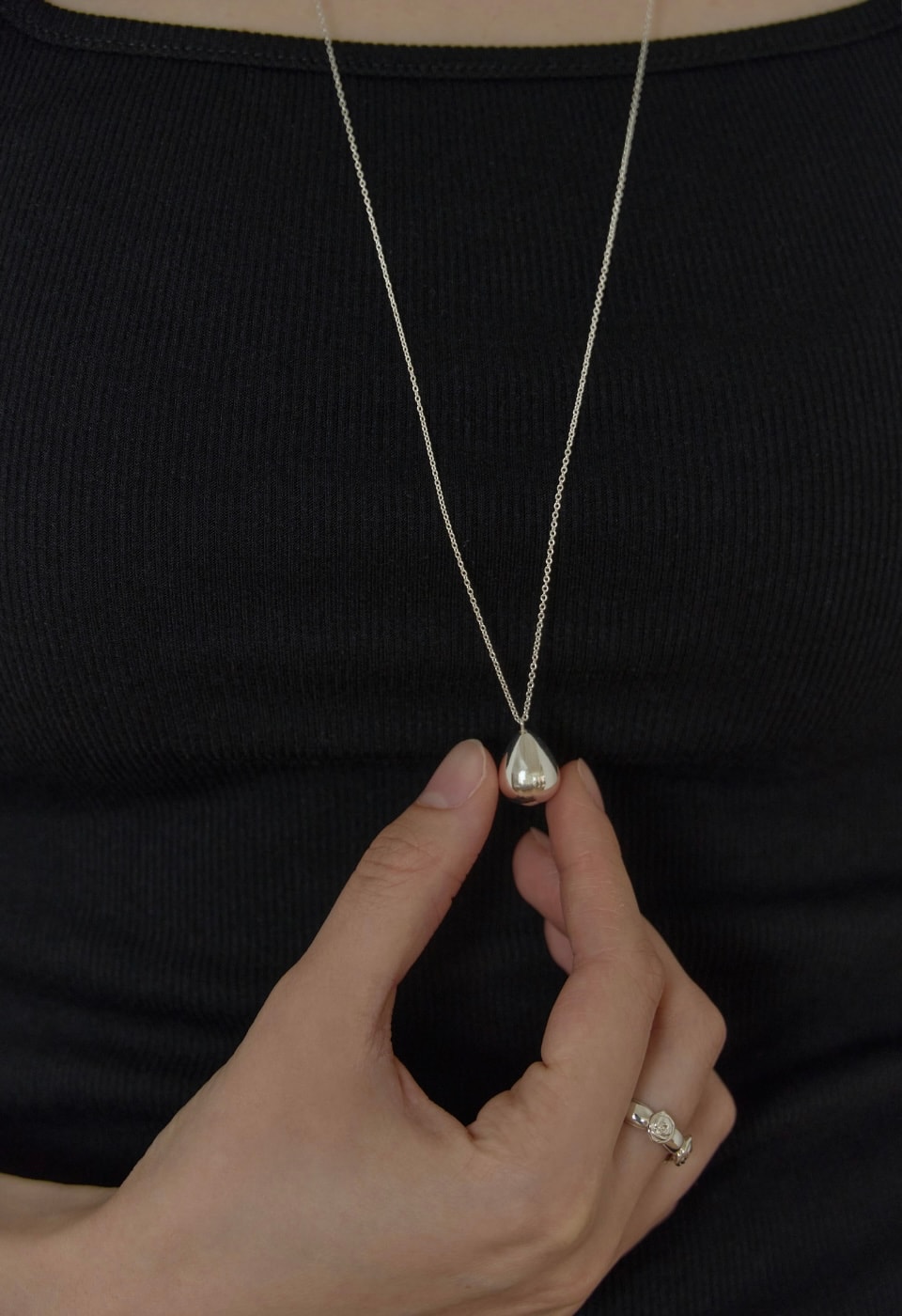 Water drop long necklace