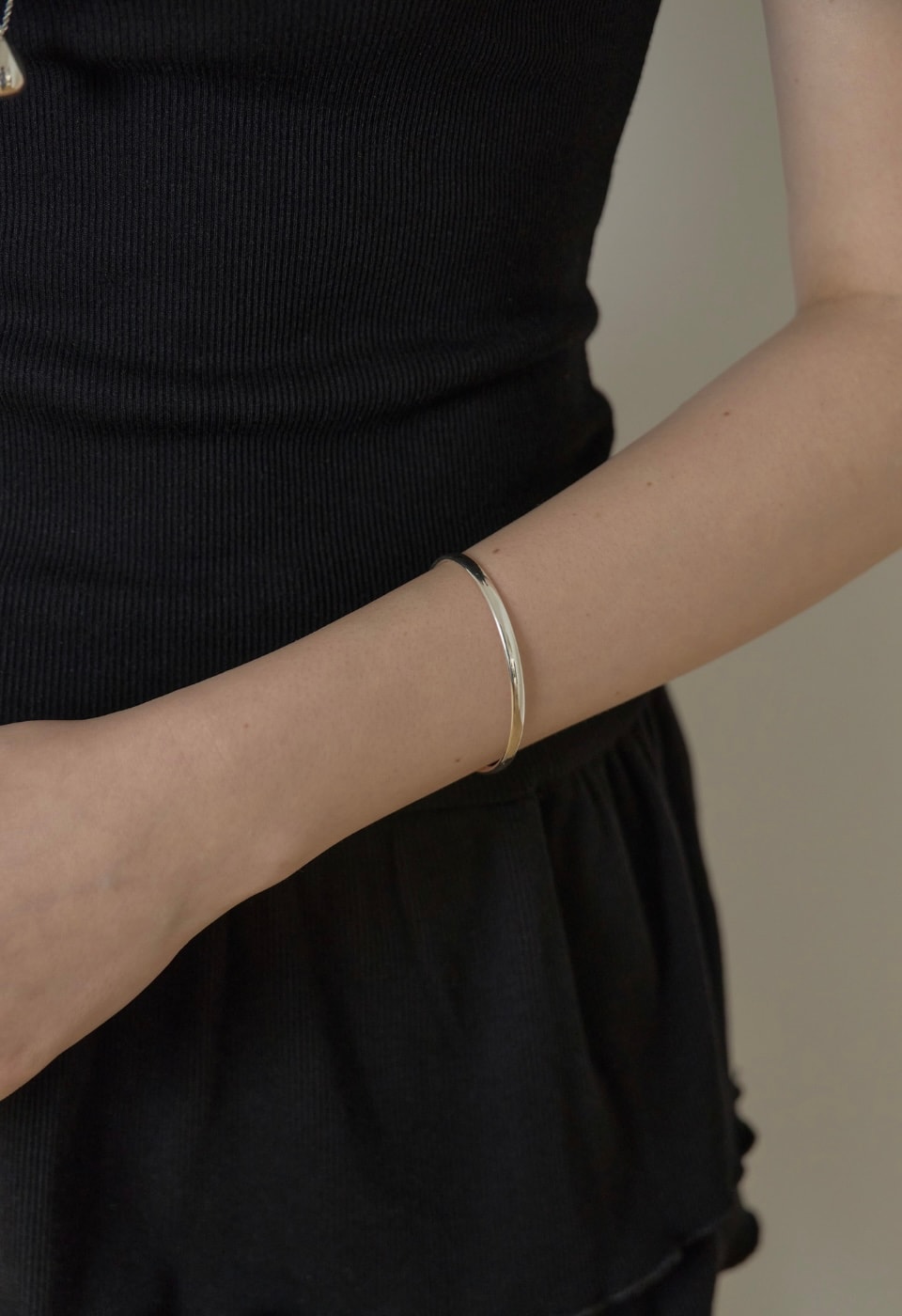Open ring bracelet