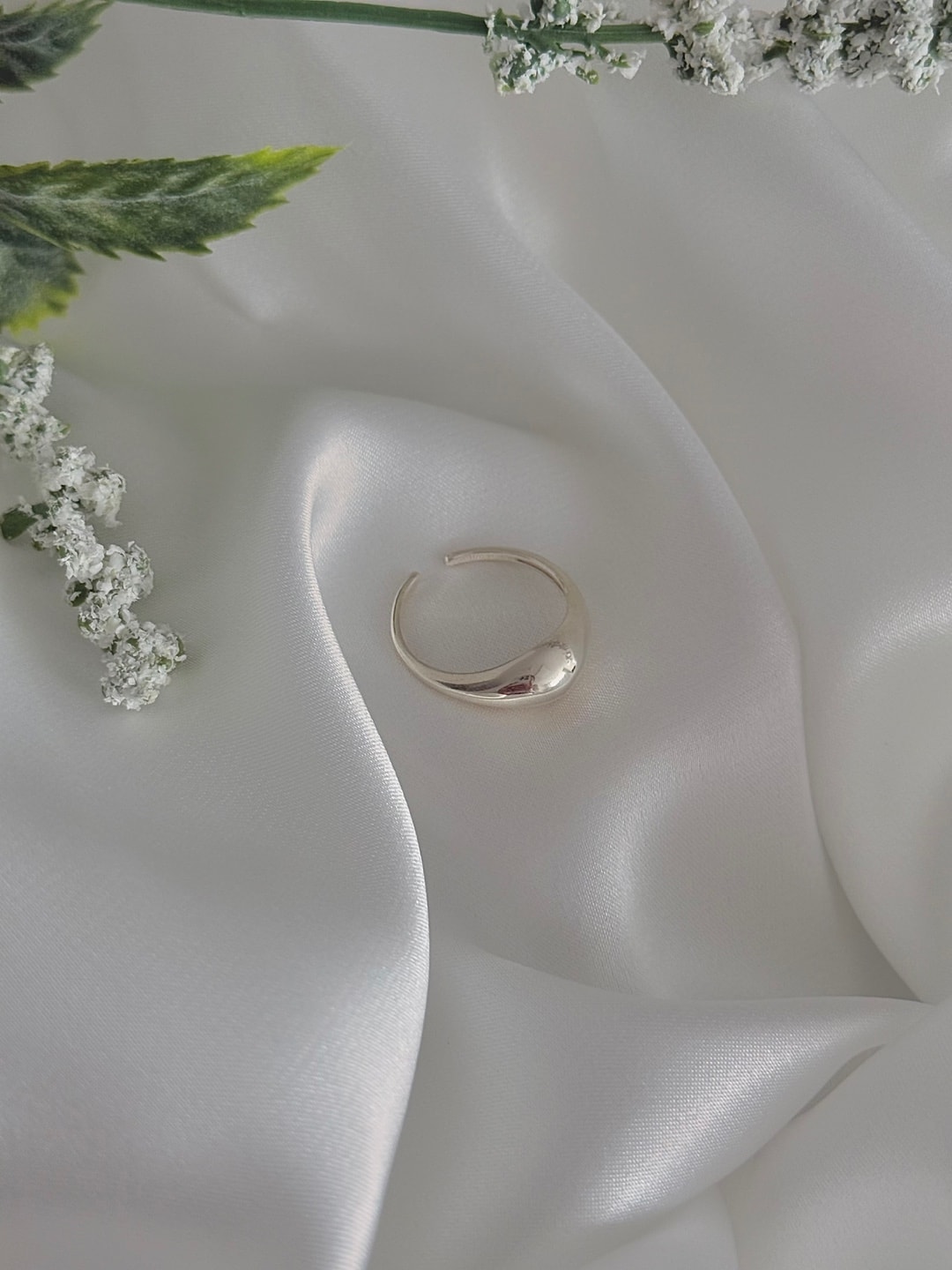 Round Glow Open Ring