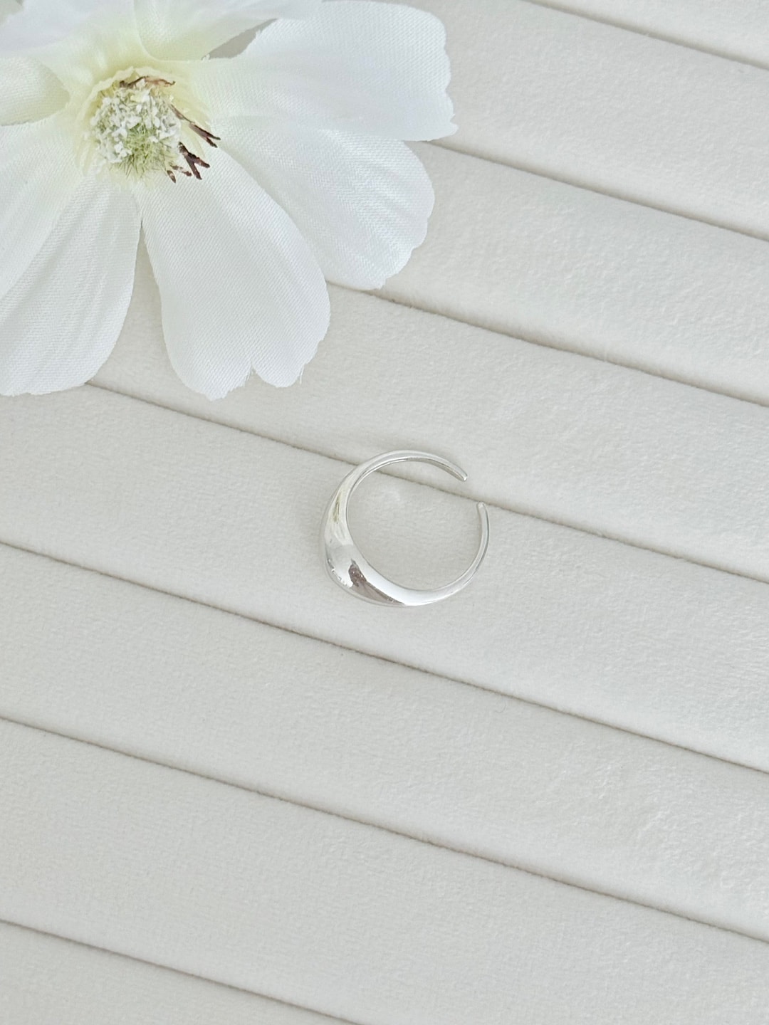 Round Glow Open Ring