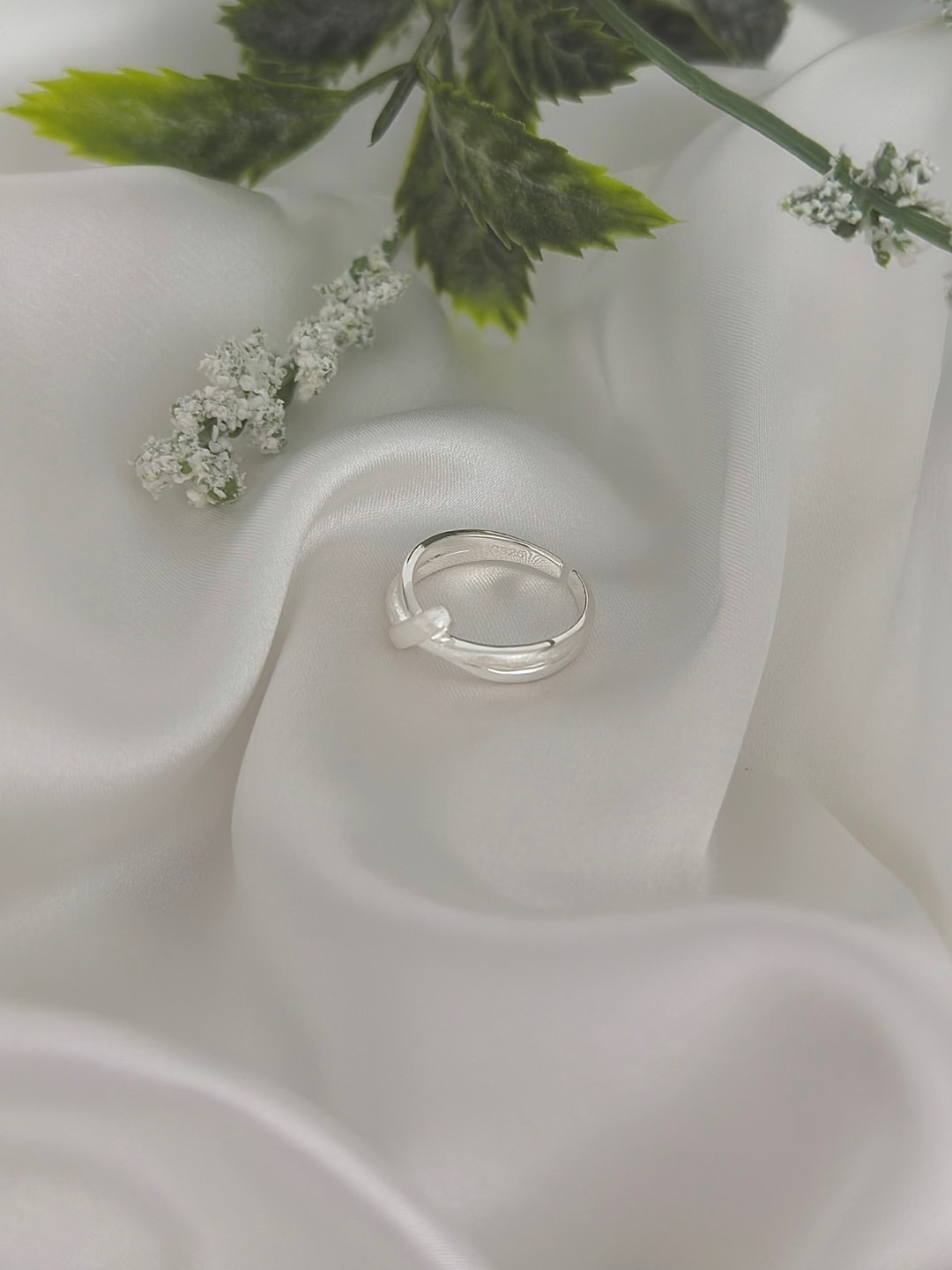 Suji Cordu Open Ring